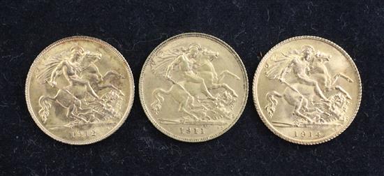 Three George V gold half sovereigns,